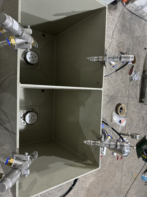 Υψηλής απόδοσης δύο σταθμών περιστροφική επικάλυψη για την επικάλυψη με φραγμό νερού/ελαίου των πλαστικών επιτραπέζιων σκευών