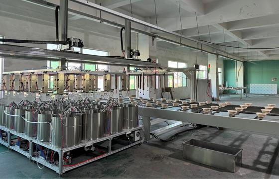 Γραμμή Παραγωγής Επικάλυψης με Περιστροφή Υψηλής Απόδοσης για Επιτραπέζια Σκεύη από Πολτοποιημένο Χαρτί - Σύστημα Εσωτερικής Επικάλυψης 24 Σταθμών με Παραμετροποιήσιμες Ρυθμίσεις