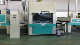 Σερβο μηχανή W920mm 180m/Min της Mitsubishi μηχανών επιστρώματος ψεκασμού