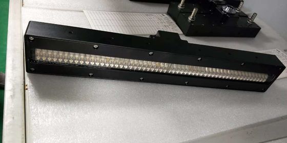 1-10m/min Ταχύτητα θέρμανσης Σύστημα θέρμανσης UV LED με ψύξη αέρα για θέρμανση ακριβείας