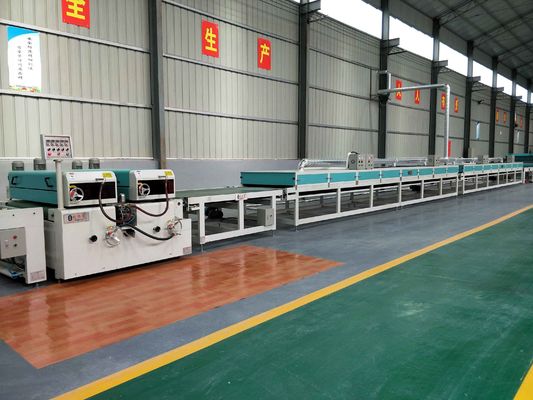 Αυτόματη μηχανή 380v 50Hz 3sheets/Min επιστρώματος βερνικιών φόρτωσης
