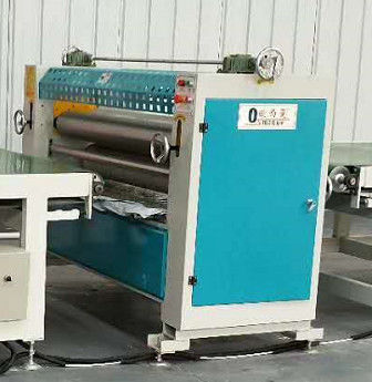 Εναλλασσόμενο ρεύμα 110v 100mm παχύς εξοπλισμός επιστρώματος κυλίνδρων για τα έπιπλα επιτροπής
