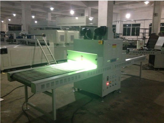 Μηχανή στεγνώσεως UV PLC Μακροχρόνια προστασία Χρώμα με βάση το νερό με διάρκεια ζωής λάμπας 8000h