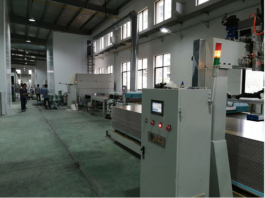UV μηχανή επιστρώματος ελέγχου 4.5KW PLC της Mitsubishi για τον πίνακα πυριτικών αλάτων ασβεστίου