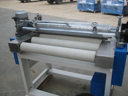 620mm πλάτους διπλή μηχανή 10KW επιστρώματος ρόλων UV για το πάτωμα