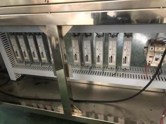 Περιοχή ελέγχου χρονοδιακόπτη 0-99min Μηχανή ακτινοβολίας UV με ακρίβεια ελέγχου θερμοκρασίας ±1C