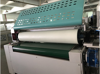 Προσαρμοσμένη μηχανή 200mm απόσταση 1000ml/Min 0.13mm επιστρώματος ψεκασμού HMI