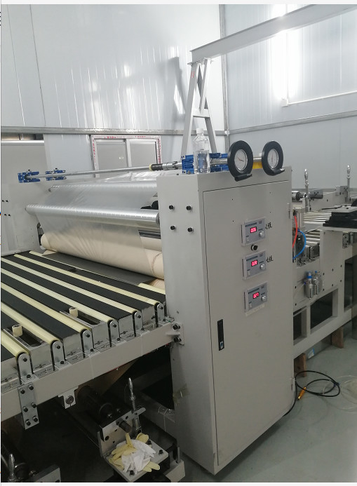 Εικόνα από χαρτόνι ή πλαστικό ή γυαλί 360-410V/50HZ Μηχάνημα laminating ταινία τάσης με 6300*1550*1200mm συνολική διάσταση