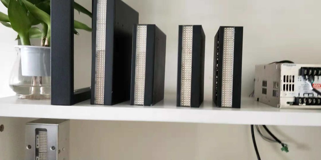 Σύνθετο σχεδιασμό UV LED μηχανή θεραπείας 100W 10kg για βάθος θεραπείας 5-20mm Εφαρμογές