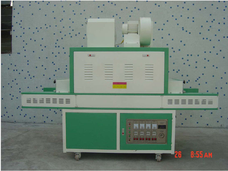 0.2-50mm πάχος UV μηχανή στεγνώσεως με 8000h διάρκεια ζωής λαμπτήρα PLC σύστημα ελέγχου
