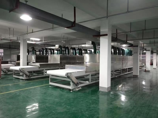 Βιομηχανική μηχανή στεγνωτήρα μικροκυμάτων 380V 10m/min για κουτί ή κουτί μεσημεριανού φαγητού